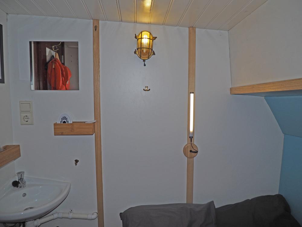 Fore ship, Accommodation